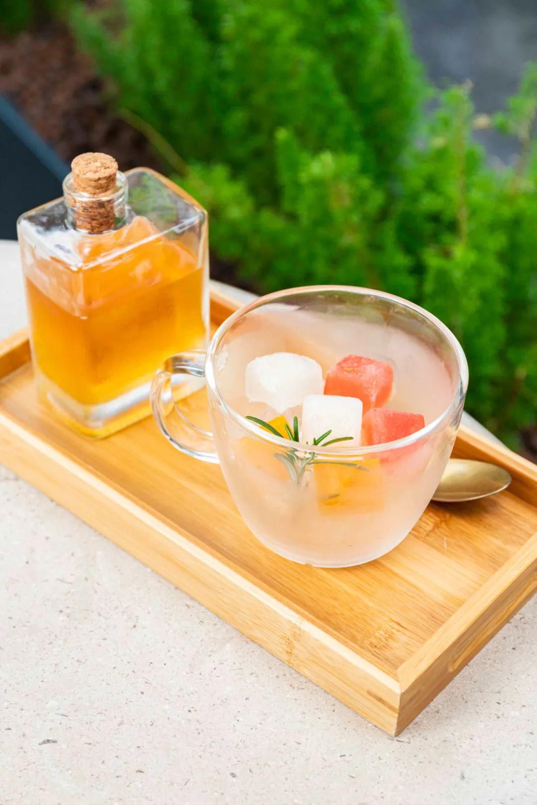 厦门万象城的360°全落地玻璃餐厅brunch下午茶西餐