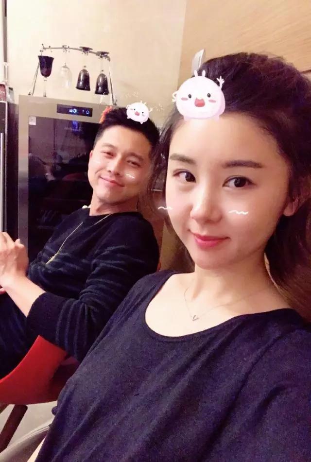 相恋七年浪漫求婚为爱不拍吻戏曾让宋丹丹感动落泪的明星夫妻