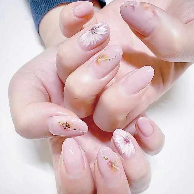 初春清新花卉美甲