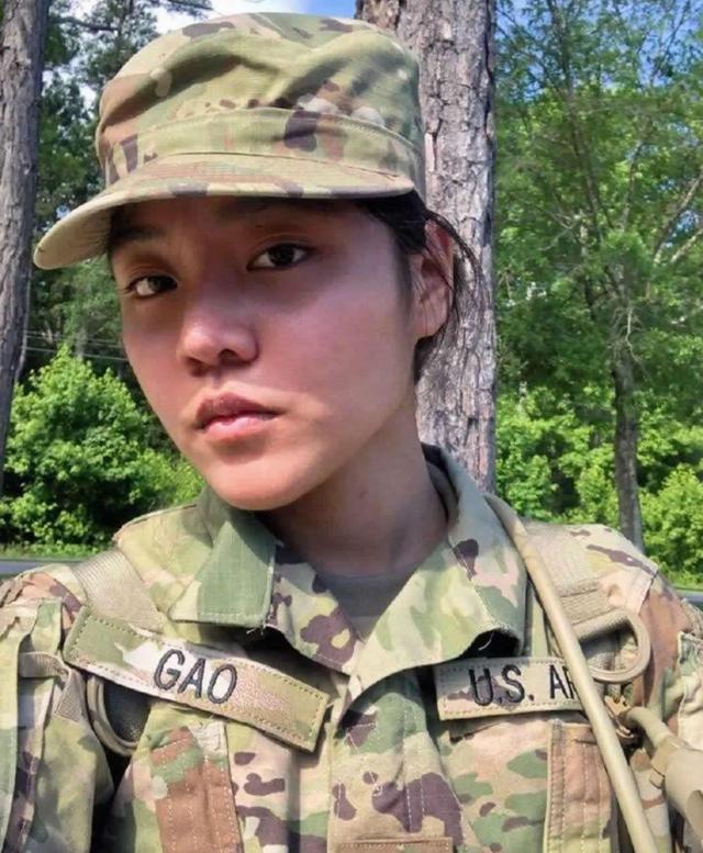 在战场上遇到华裔美军,我们该不该手下留情?