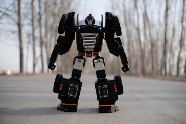 2499元买一个变形机器人学编程值不值看80后宝爸怎么说