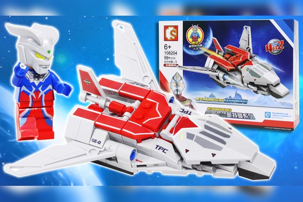 宇宙英雄奥特曼系列胜利神鹰号