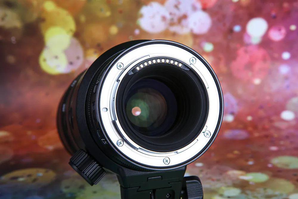 萤石镜片 来自搜狐网