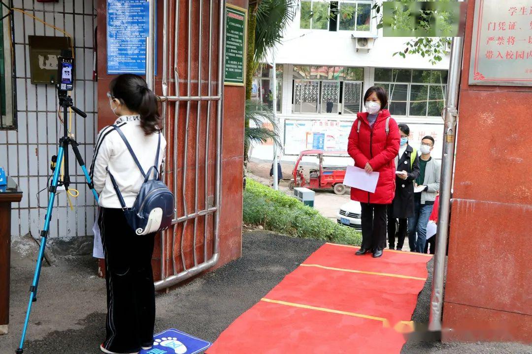 一曼中学疫情防控演练扎实 有效 精细