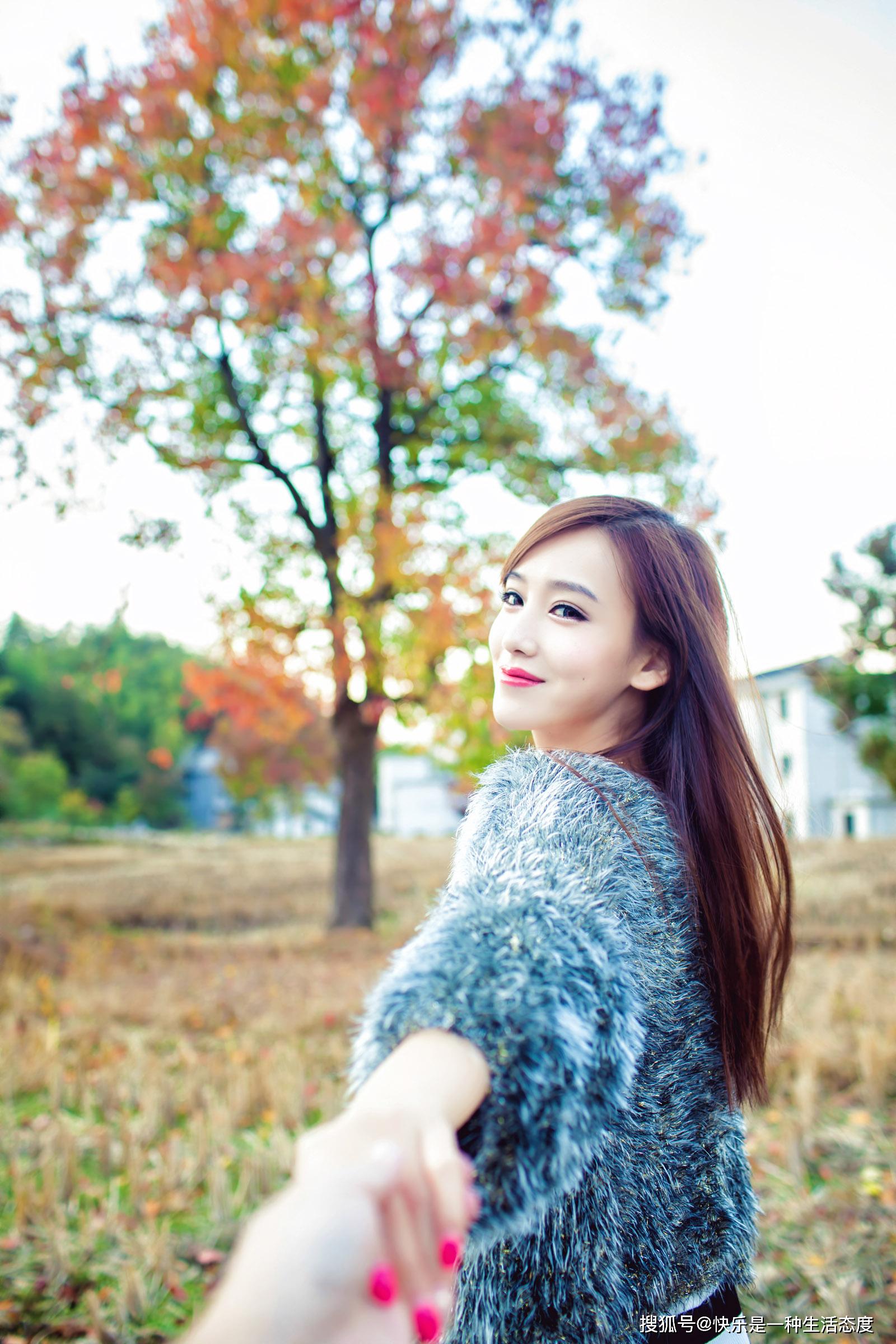 时尚穿搭第一百一十期,美女的气质穿搭美照