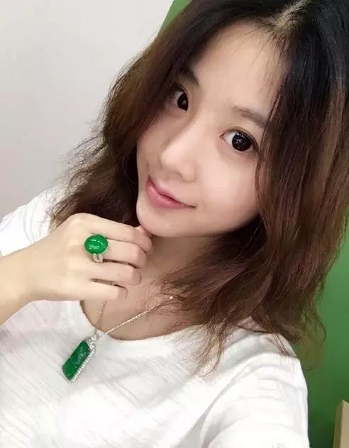 翡翠闲谈翡翠与女人