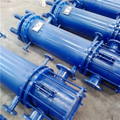 石墨冷凝器的结构设计