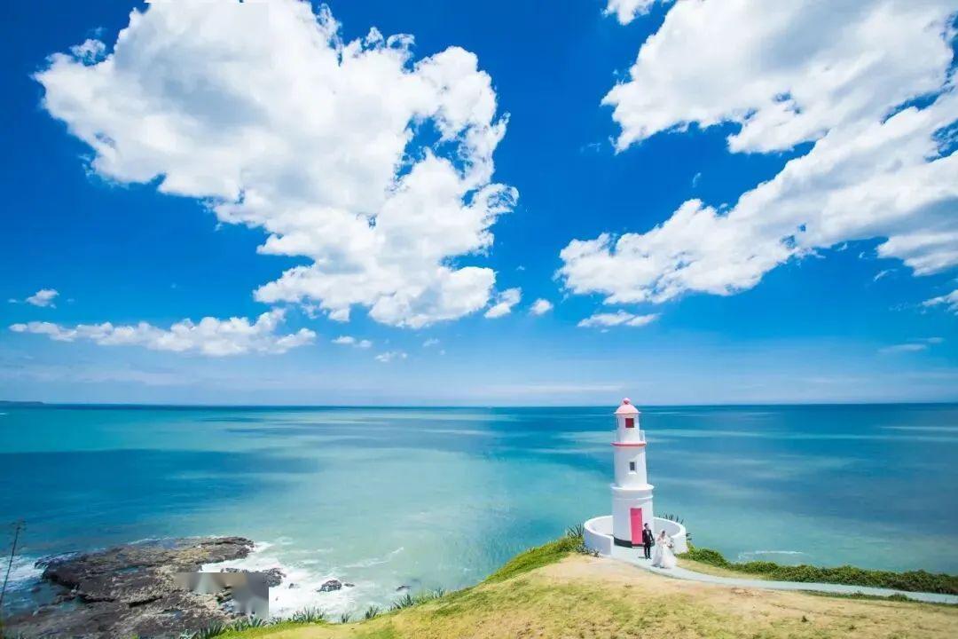 天空之镜,天空迴廊,缤纷热气球,网红小巴士,风靡小红书和instagram新