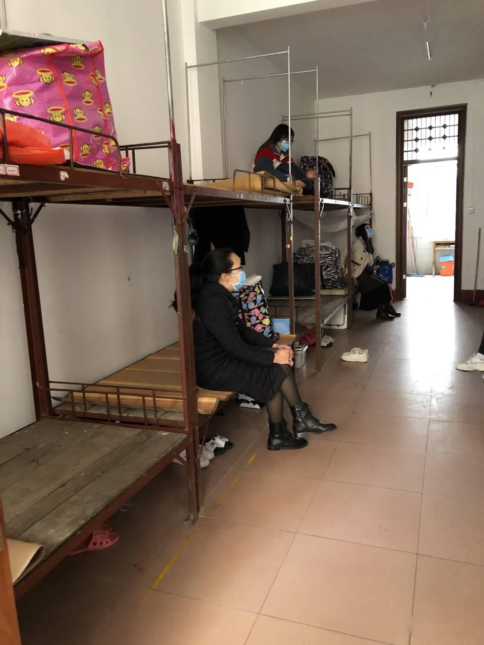 防控疫情记于心实战演练践于行靖西二中开展新冠肺炎疫情防控应急演练