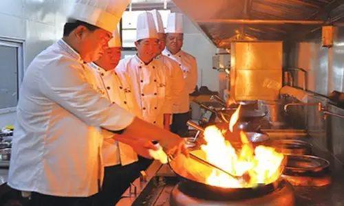 如何掌握炒菜火候