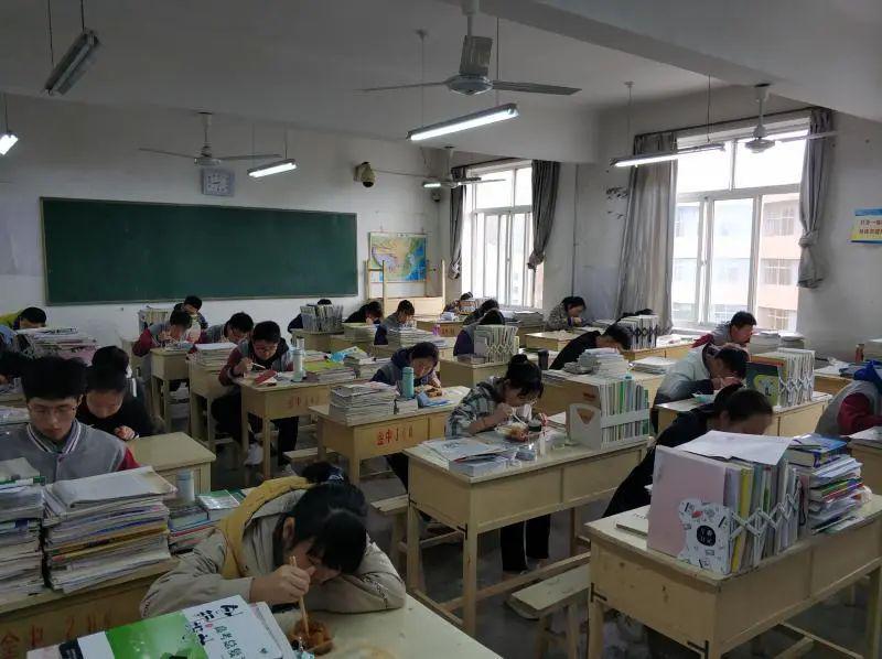 宝鸡金台高中开学第一天