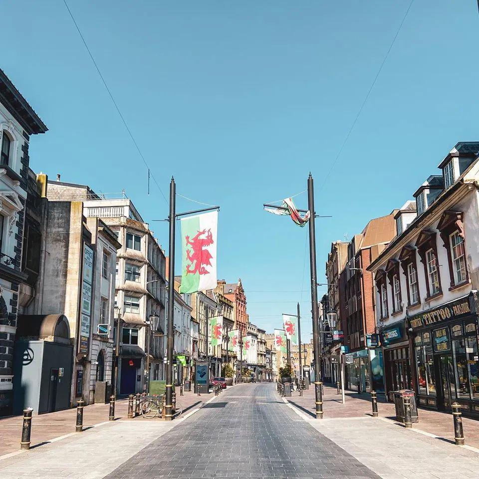 封城下的卡迪夫日常繁华街道空空如也