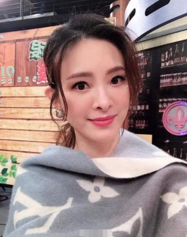 原创刘真就诊医院回应拒绝收治原因:她选的手术方式对40多岁人是禁忌