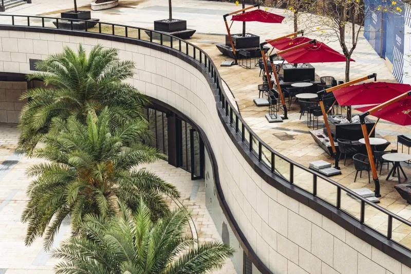 小编探万博四海城立体化退台式空间创造一片理想的创享领地