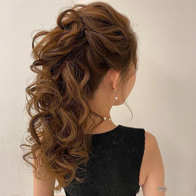 新时尚扎发15款时尚优雅有气质特别适合这个季节