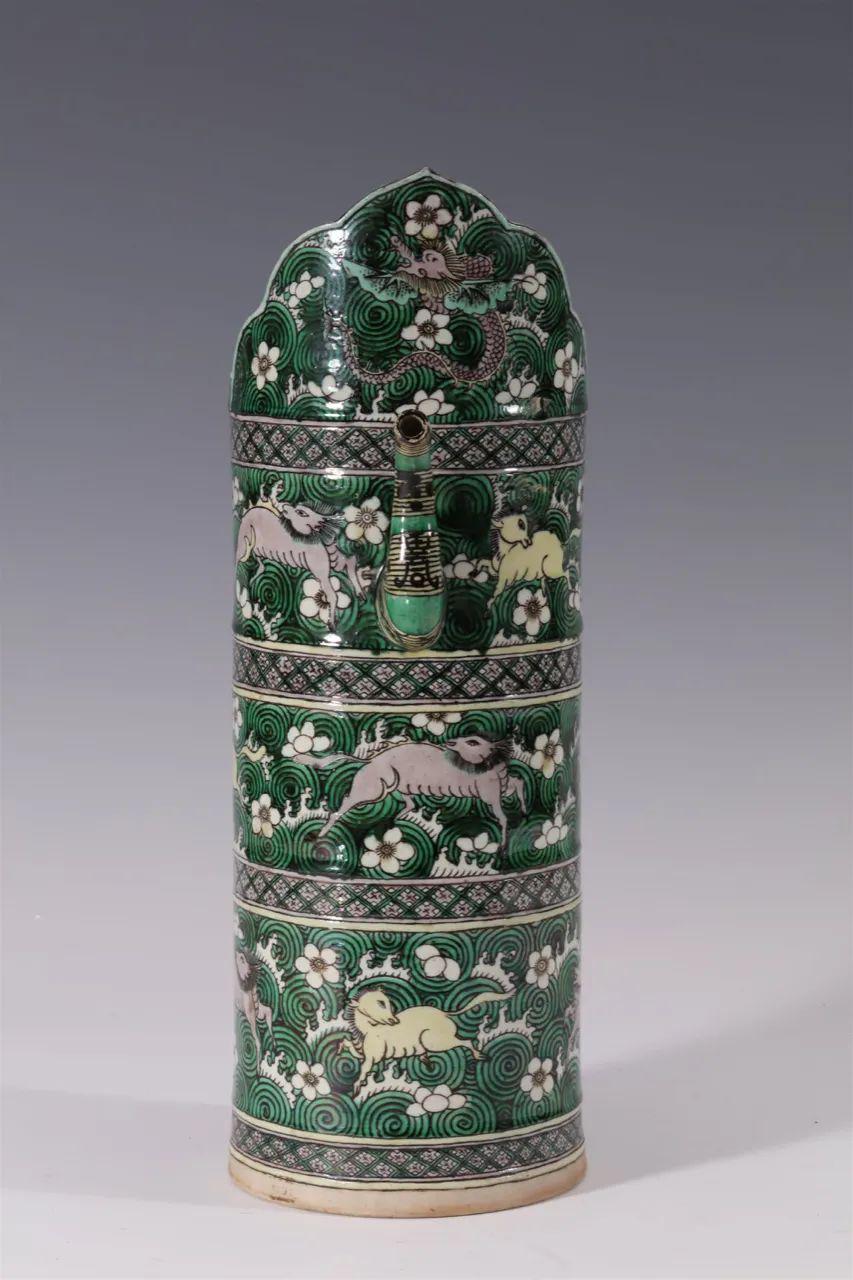 康熙宫廷素三彩新加坡国际首场宫廷拍卖珍品抢先看