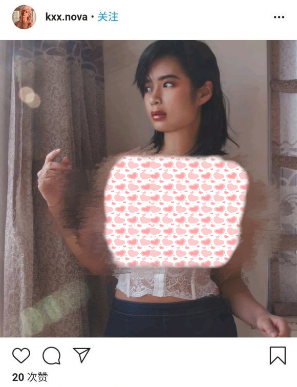 许可馨这种骨子里的贱骨头,愿意匍匐在自己"洋大人"身下的卖国贼,还是