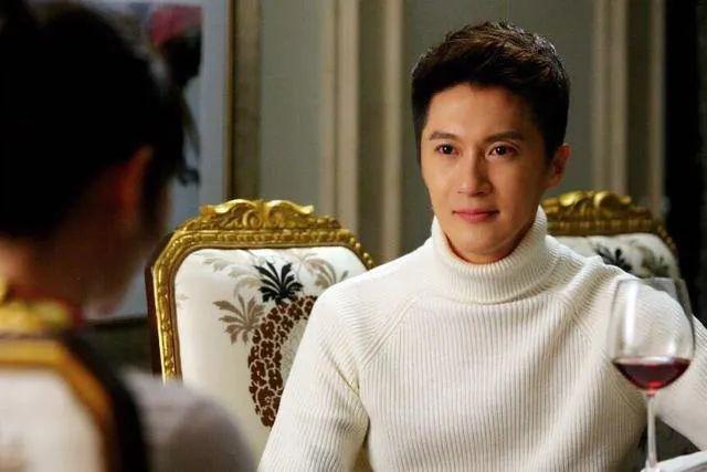 定性,惹是生非……迟帅饰演的沈浩胜似乎永远是完美哥哥沈浩强的反面