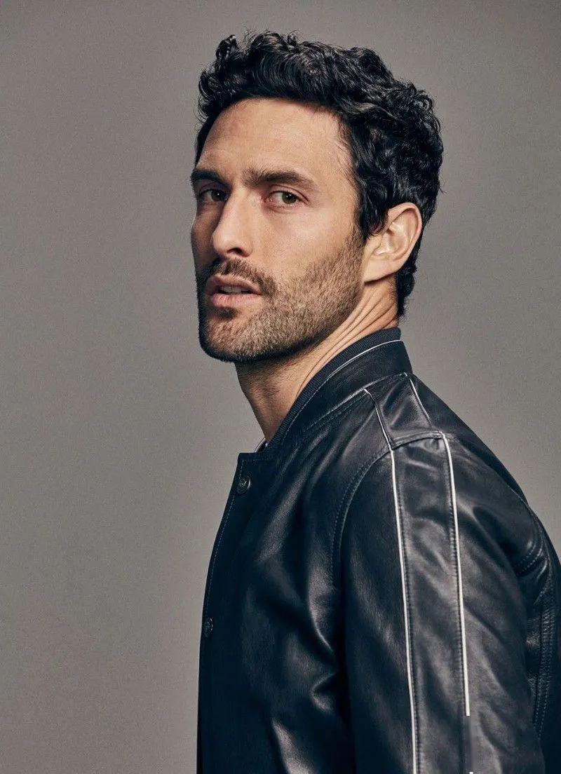 长长长男主noahmills回归时尚圈