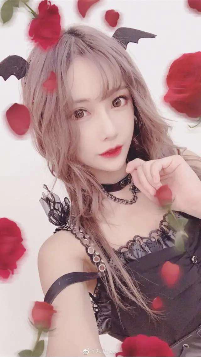 原创虎牙校花集体出道清纯婉约妩媚性感等各种类型等你来pick