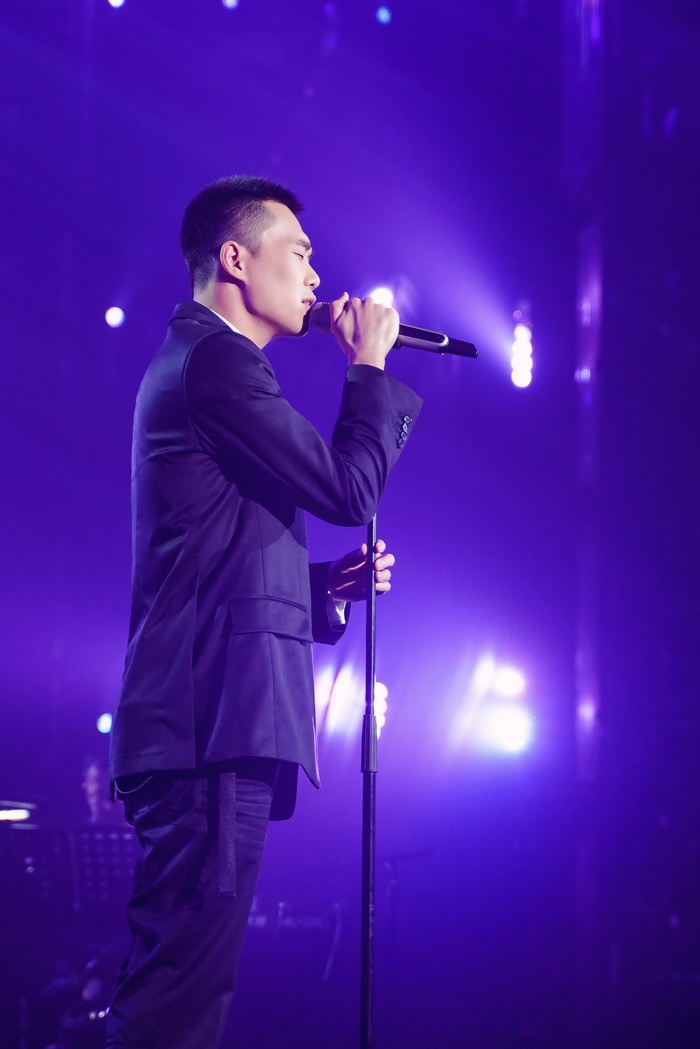 耿斯汉鼓楼先生奇袭吉克隽逸成功火力全开实力炸场