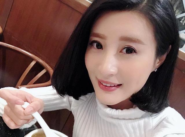 林峯堂妹店损失惨重, 曾患过抑郁症_林夏薇