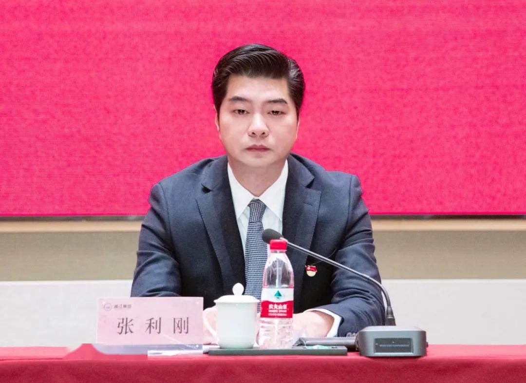 市纪委常委瞿浩对集团党风廉政建设和反腐败工作给予充分肯定.