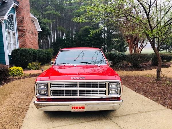 极具美式风味老爷小皮卡1979年产道奇lil肌肉皮卡等待新买家