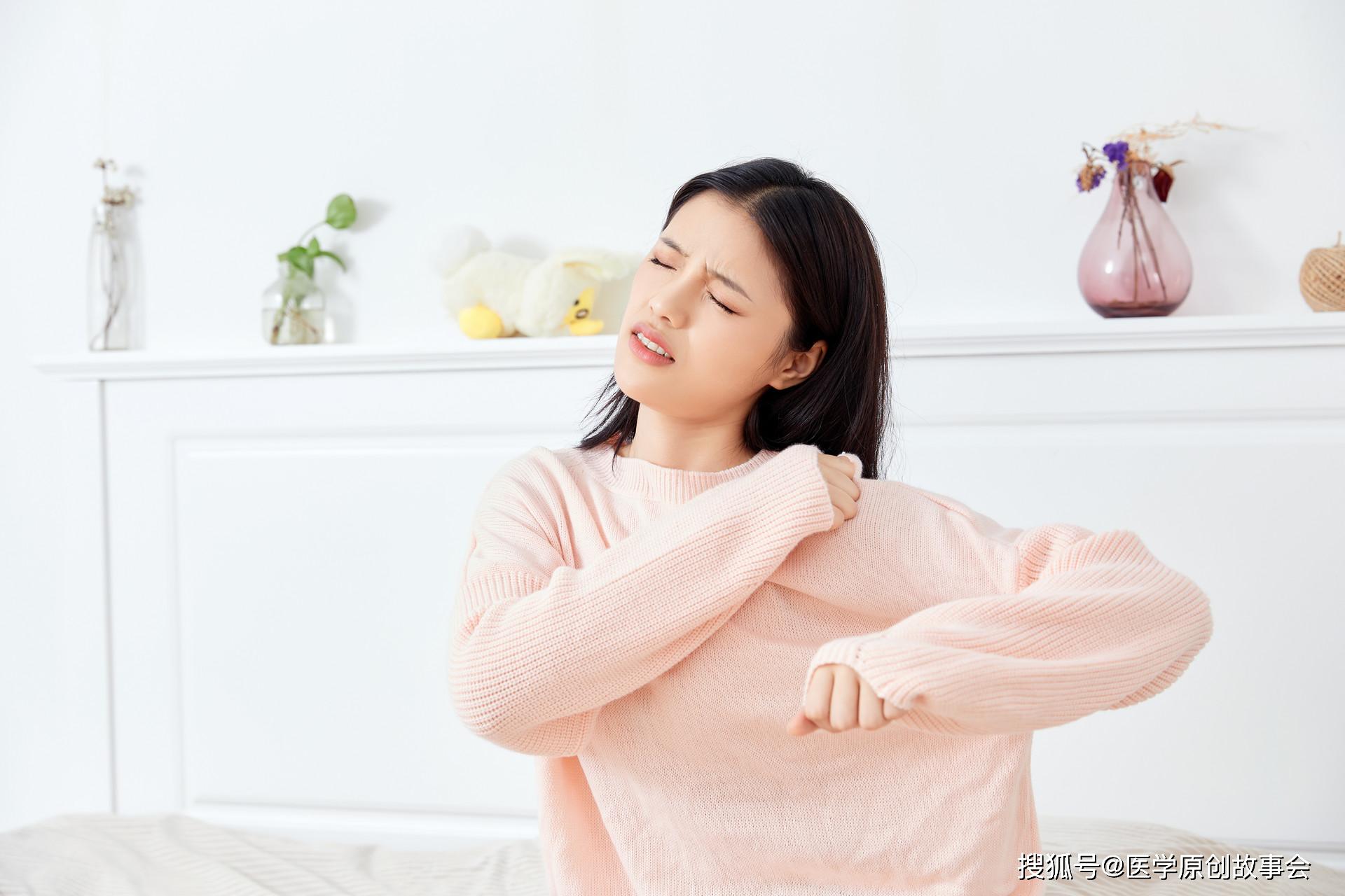 原创
别把肝癌当成肩周炎,肩膀若有一个表现,可能是肝脏在“求救”