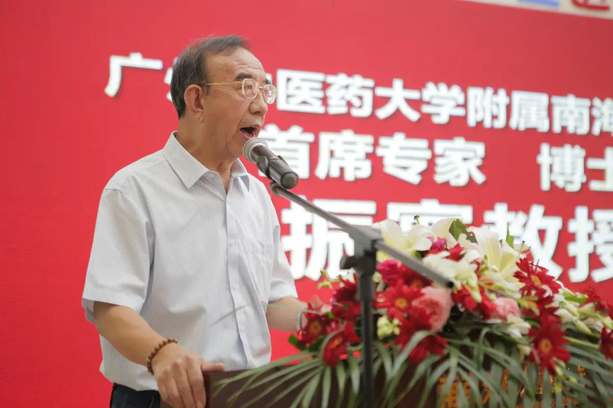 脑瘫智力低下患儿福音刘振寰教授加盟南京天佑儿童医院