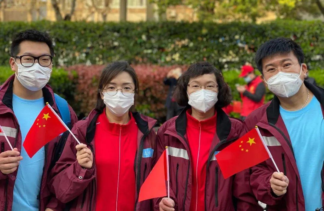 向大连报到!_武汉