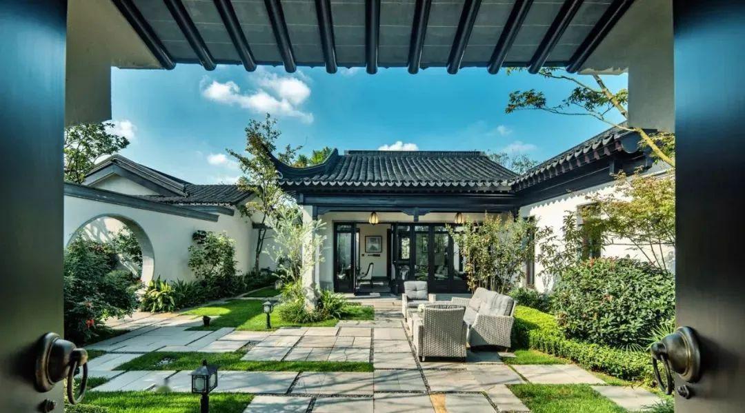 多利桃花源实拍第二款盲盒打开盲盒共需点击四次点击盲盒壁纸,并