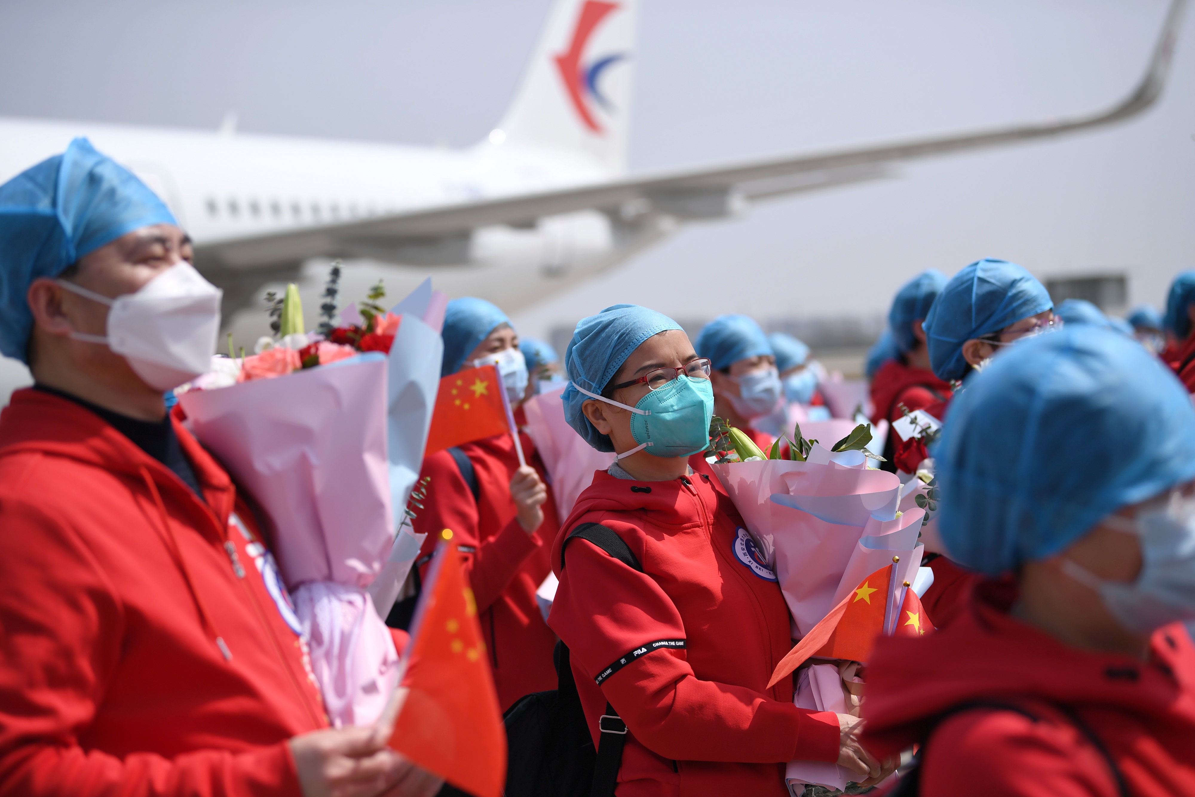 陝西援鄂醫療隊隊員抵達西安