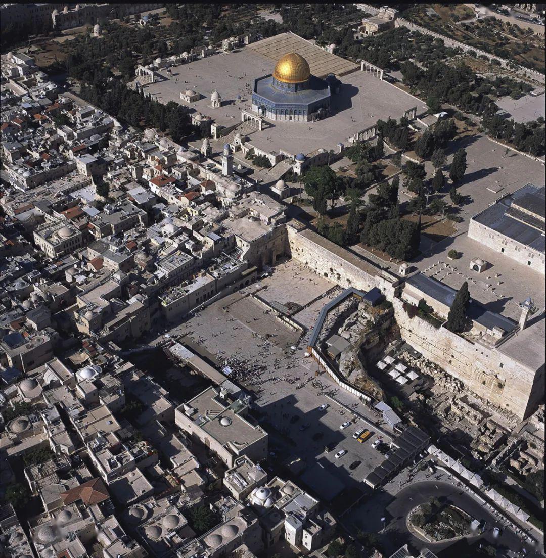 从摄影师到环境保卫者,这位摄影大咖航拍足迹遍及大半个地球