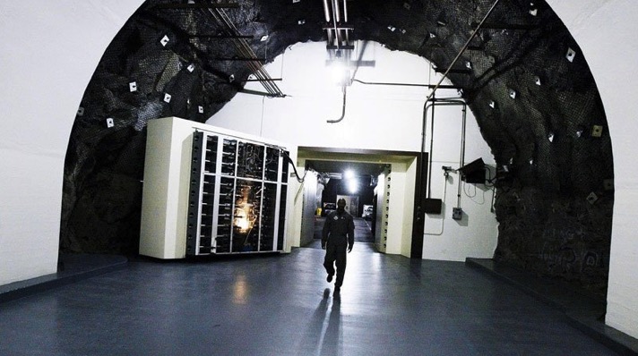 原创美国版跑毒美军重启夏延山地下指挥所多处秘密基地紧急上线