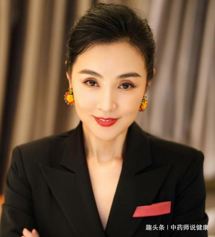 她们是中国最漂亮的女演员身高都是1米73并且来自同一个