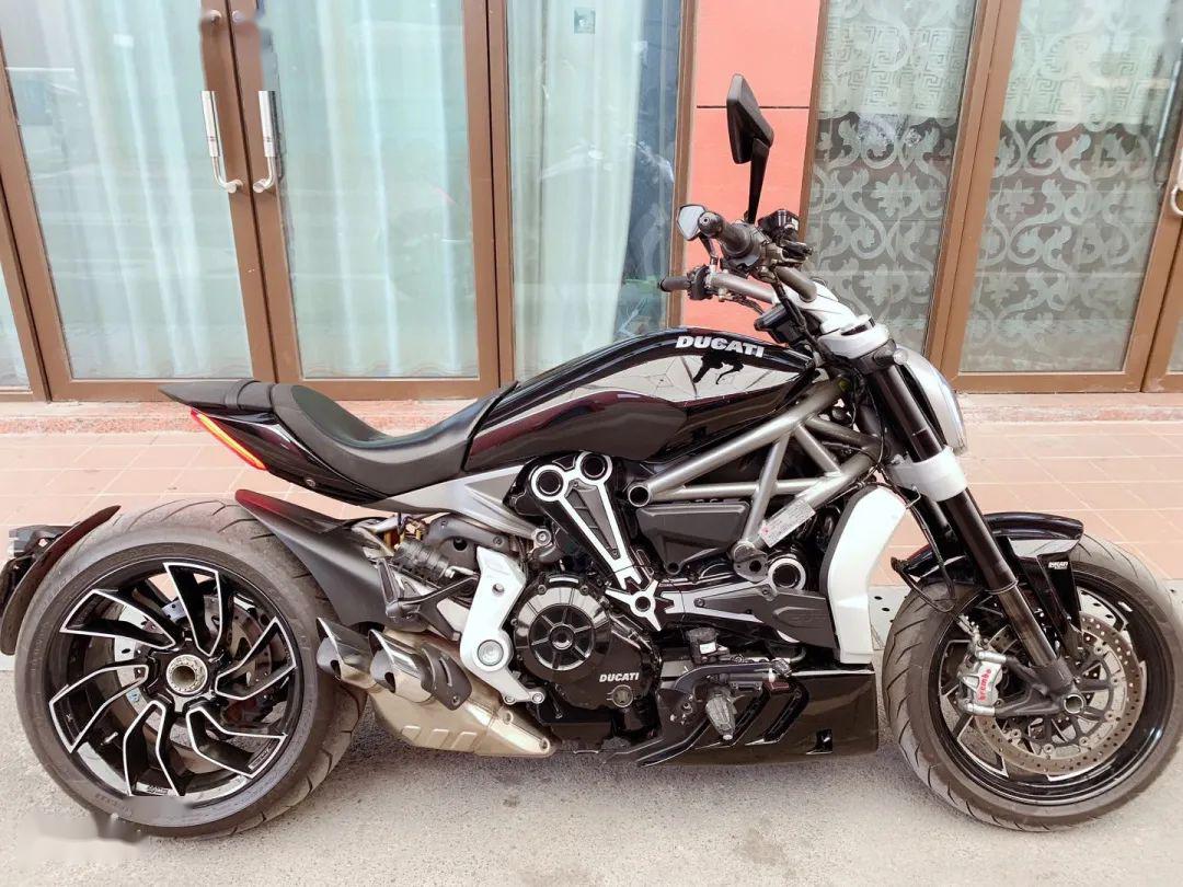 转让浙江2017大贸杜卡迪大魔鬼xs
