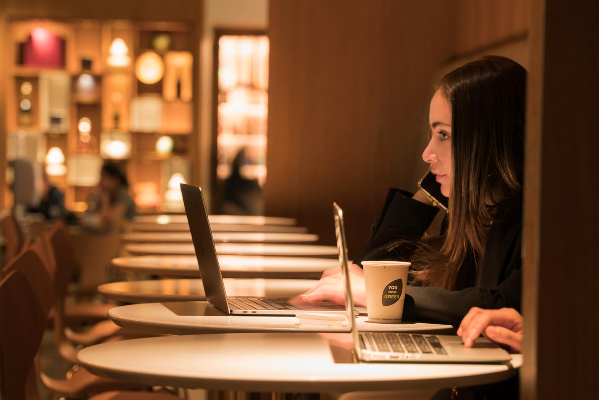 定了留学生疫情期间回国上网课不影响学历认证