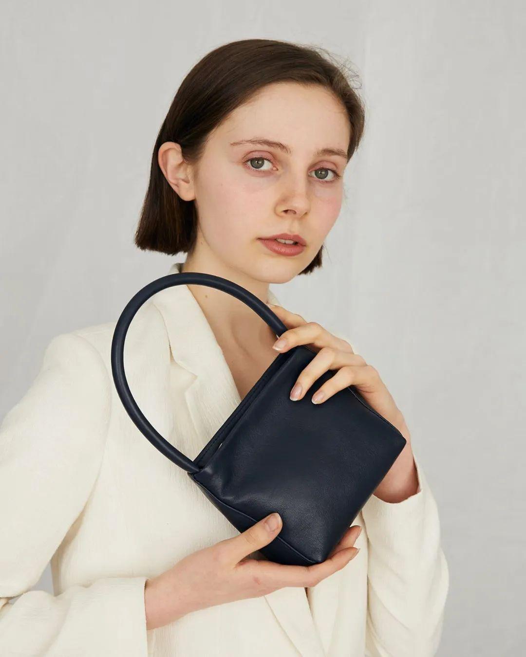 追求慢时尚,渴望经久不衰georgia jay@georgiajaybags76@georgiajay