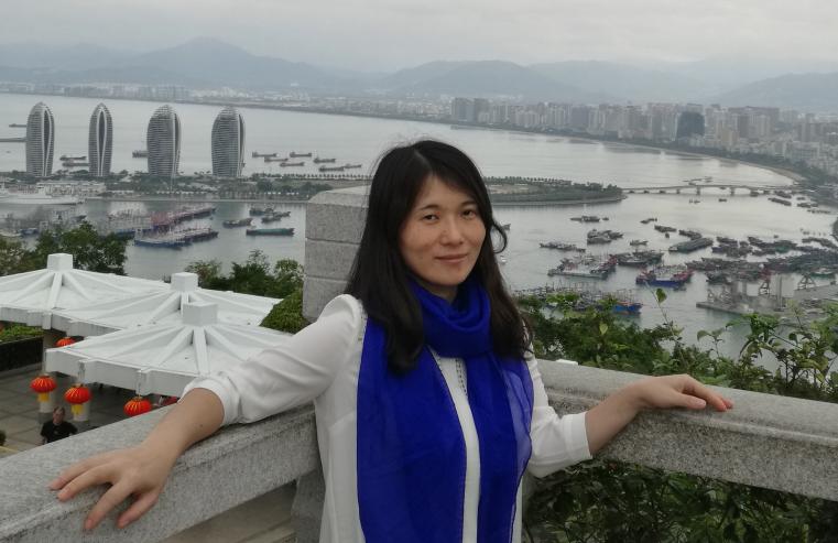 战疫先锋区青联委员张桂霞主动请缨冲在疫线的急救人