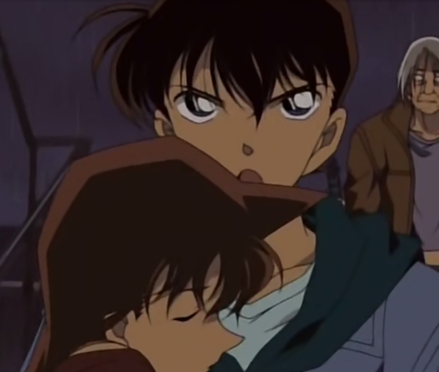 好了,继续说贝姐,在纽约的时候,为了杀死赤井秀一,易容成银发杀人魔