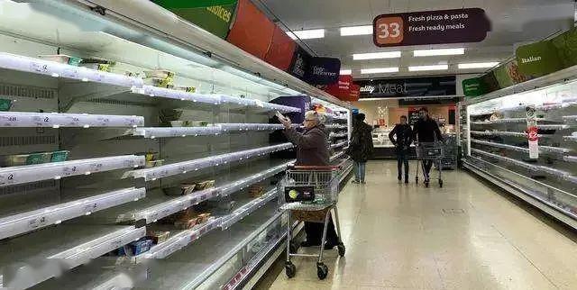 连卫生纸都没有意大利超市抢购一空韩国没有隔离点美国看病拿钱说话