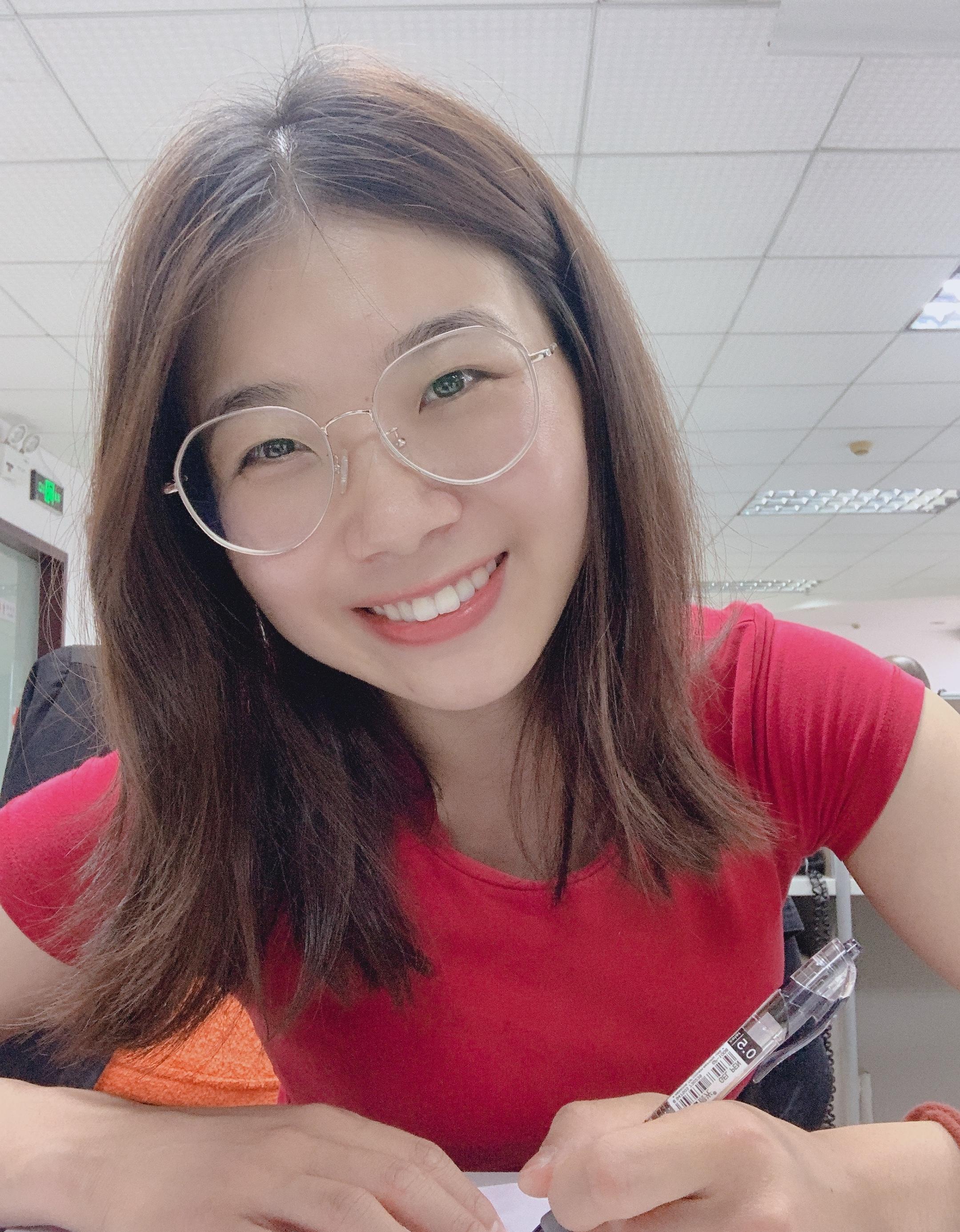 女人过了25岁,每天坚持这4个举动,美白嫩肤抗衰老!