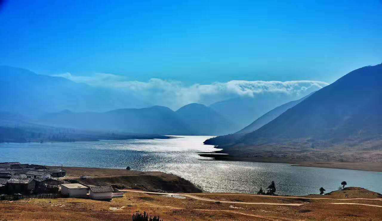 原創小眾冷門旅行地孟獲城冶勒湖人煙稀少風景宜人