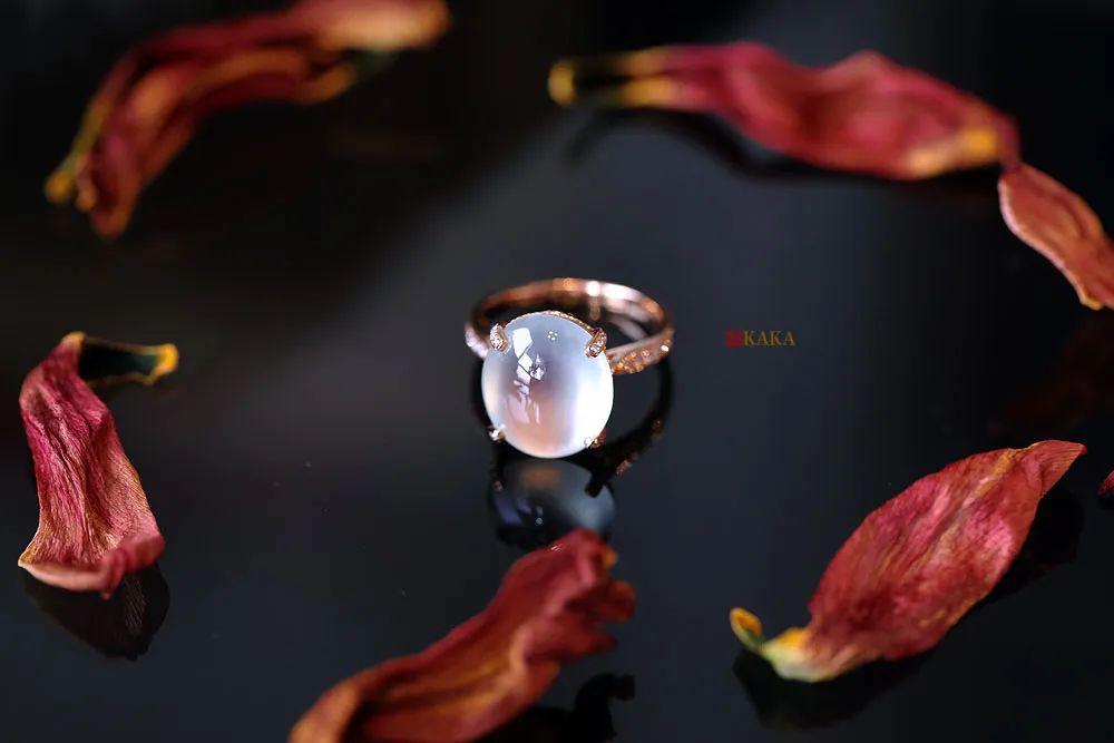 隐莲玻璃种白蛋戒指