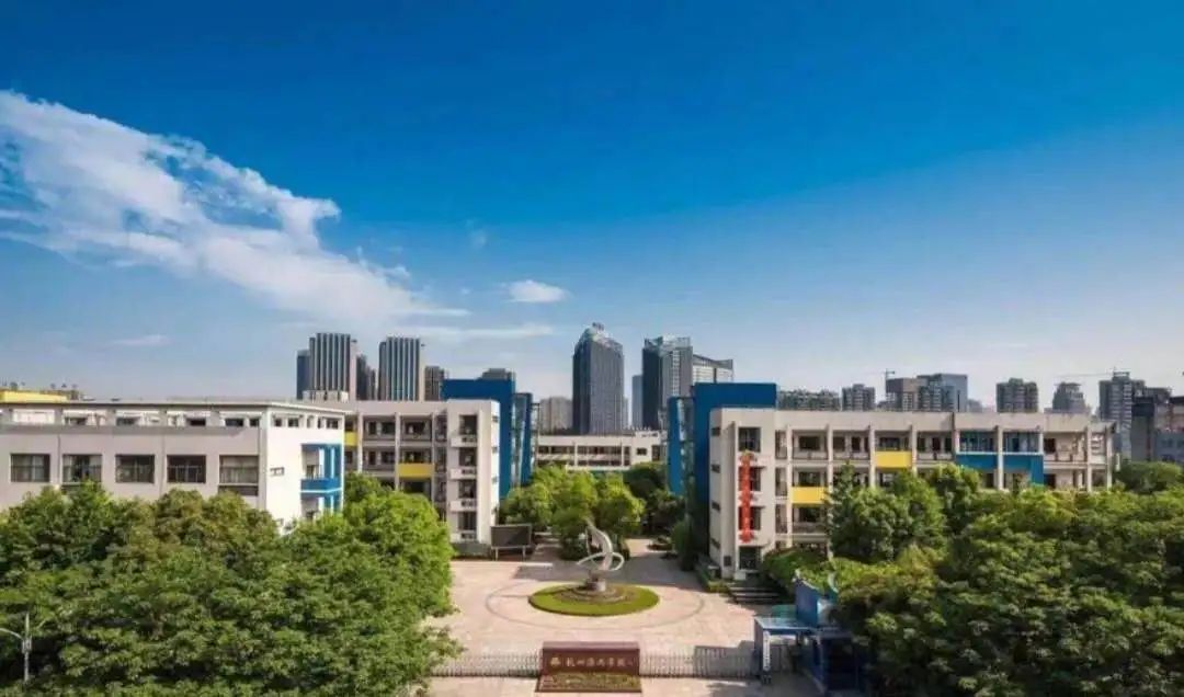 这个节日走心了向所有的班主任们致敬