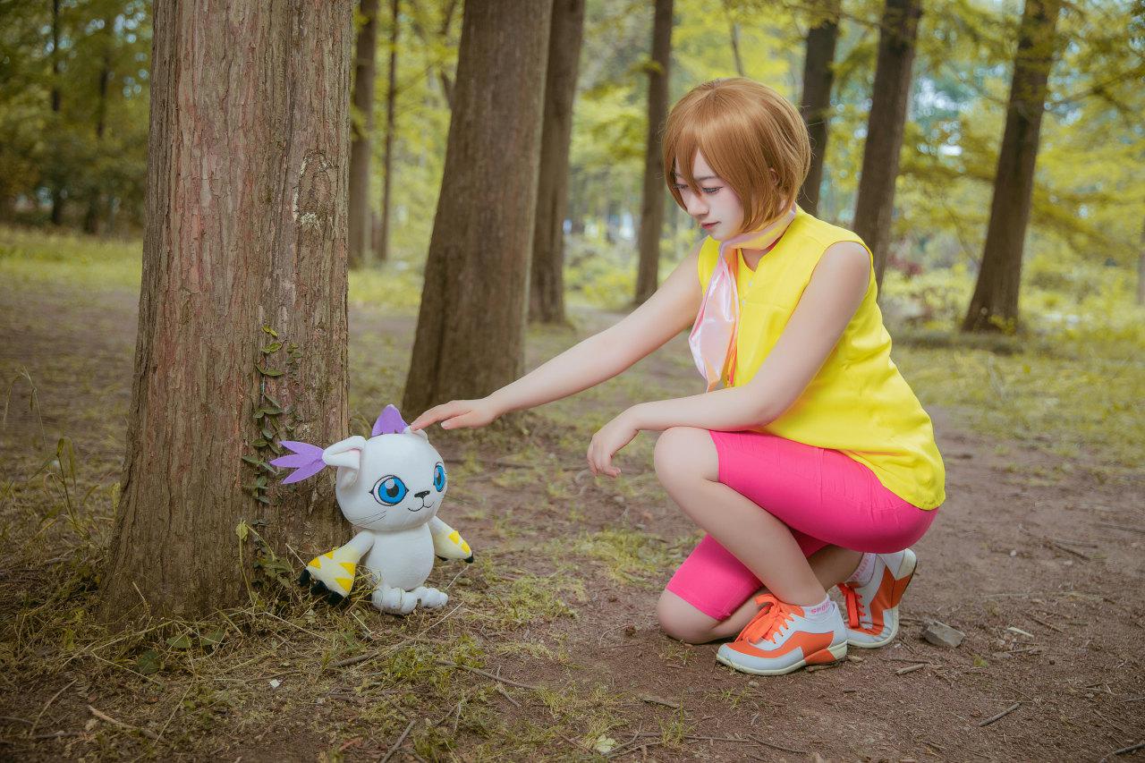 角色名:八神嘉儿 cn:雪殇小时候vs长大了图片授权来源:次元岛