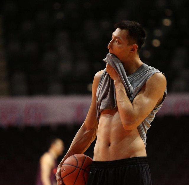 原创中国体坛最强的五大腹肌张伟丽腹肌如铁板宁泽涛腹肌太完美