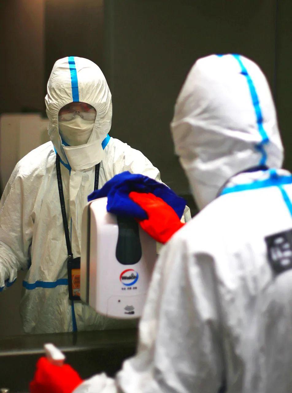 引进150高温消毒新设备白云机场防疫消杀再出新招