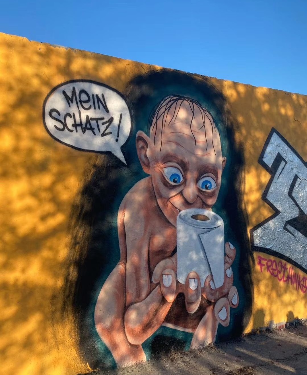 为什么欧美的人遇到危机喜欢抢厕所卫生纸?